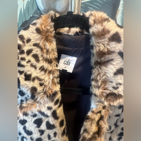 CABI faux fur jacket - Picture 3 of 8